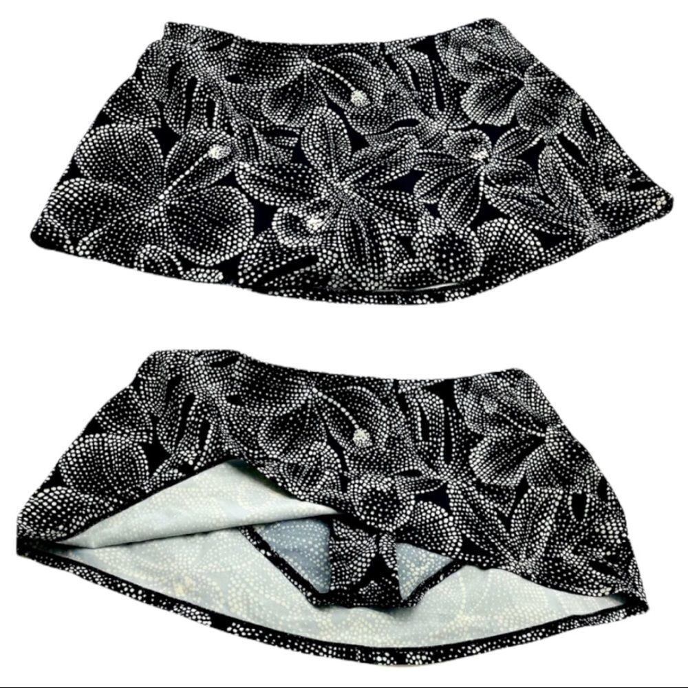 Islander B&W Floral Design Swim Skirt Sz 10